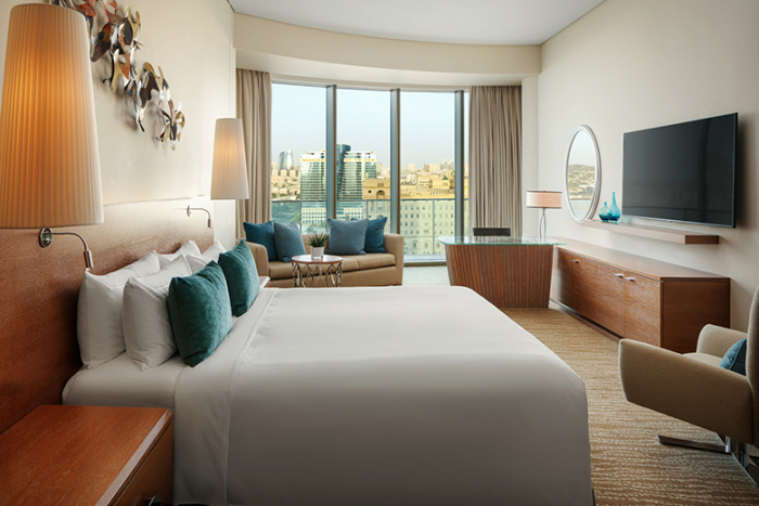 Город ветров, гастрономии и спа: путешествие в JW Marriott Absheron Baku