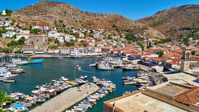 Пешком, на лодке или на осле: 9 мест, где нельзя ездить на машине