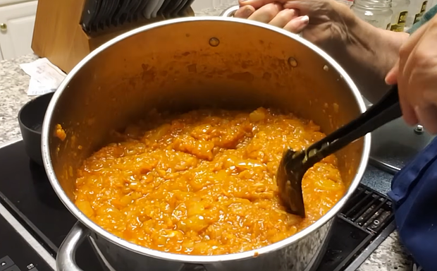 Кабачковая икра по ГОСТу как в СССР на зиму: классический рецепт