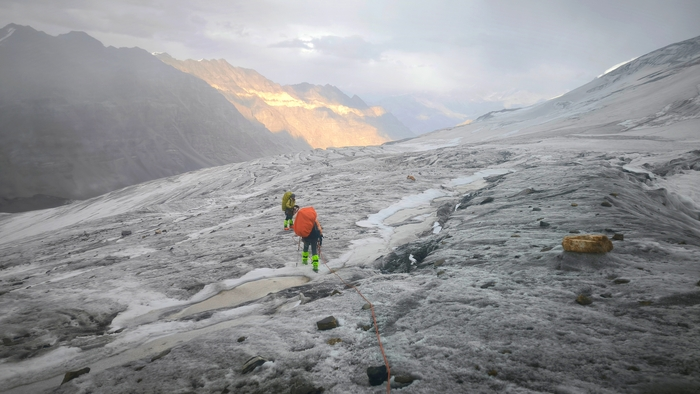 Шахдара-2025: последний поход по планете Памиракис. День 19. Веревка в небеса