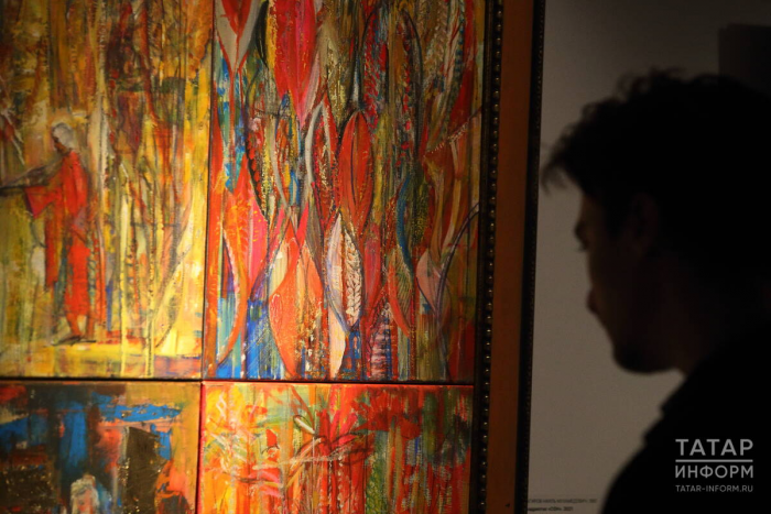 В ГСИ открылась выставка мозаики в живописи питерского татарина Наиля Сагирова