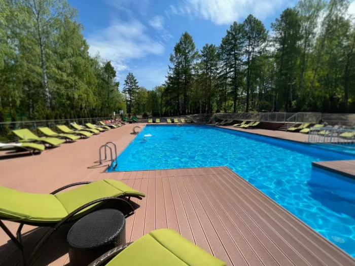 Куда поехать на майские праздники в Подмосковье: 7 проверенных парк-отелей с бассейнами