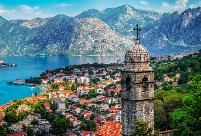 Отдых в Черногории в 2026 году: как добраться, где остановиться, что посмотреть, цены