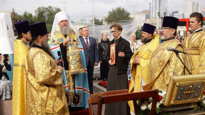Празднование Дня города началось с богослужения в часовне Святой Екатерины