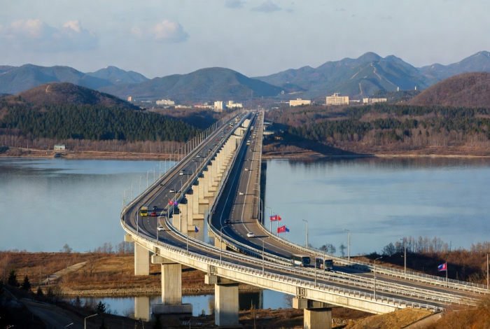 Срок строительства моста в КНДР из Приморья установлен на 2026 год