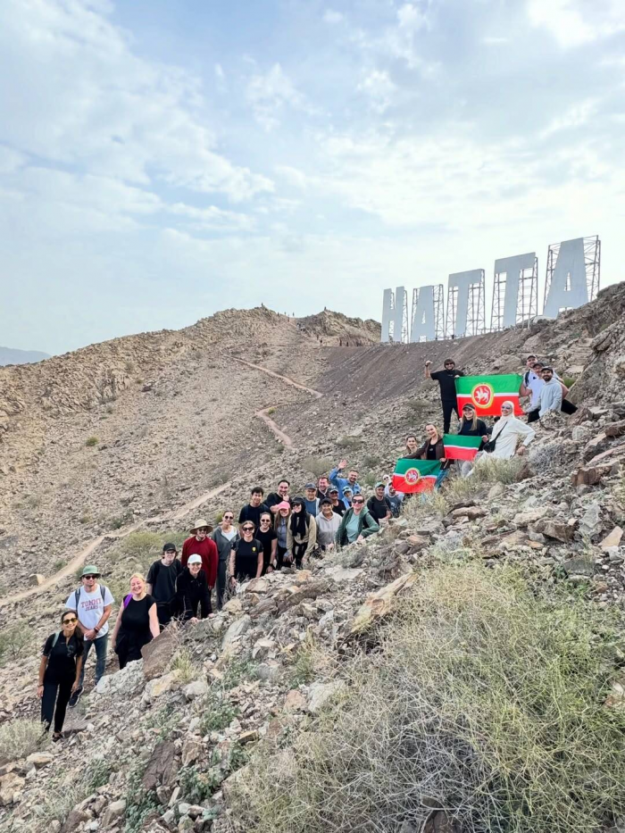 Күңел тартмаса, тамыр тарта: Гарәп Әмирлекләрендә милләттәшләребез ничек яши?