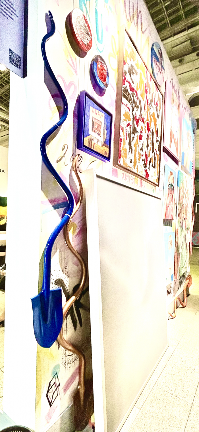 Арт-Россия: единорог из коряги, капибары-атланты и визуальный интерфейс