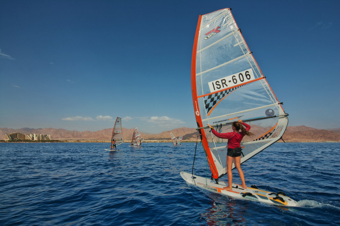 Горы, море и чёрнопятнистый иглобрюх: почему надо ехать в Израиль прямо сейчас