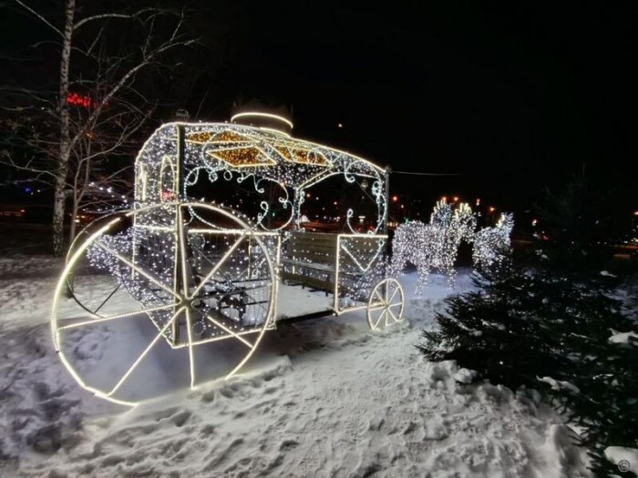 Сияй, Барнаул! Как украсили краевую столицу к Новому году