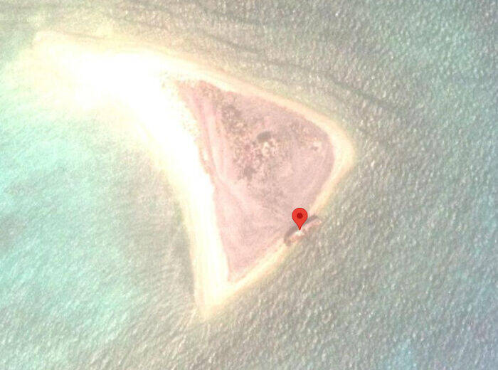 Что здесь вообще происходит? 15 странных находок в Google Maps