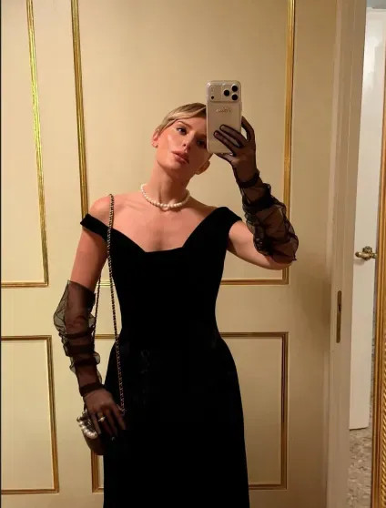 Саша Новикова и Федук с дочерью, Агата Муцениеце и Пётр Дранга, Антон и Елена Пинские, Карина Нигай и все-все смотрят "Щелкунчик" в Большом театре