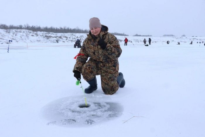 Более сотни рыбаков собрал открытый фестиваль зимней рыбалки «Балык. Нурлат 2026»