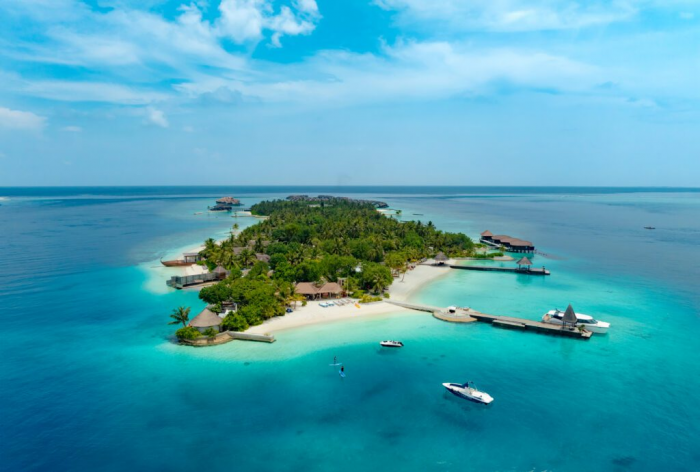 Роскошный курорт OZEN RESERVE BOLIFUSHI на Мальдивах отмечен гидом MICHELIN