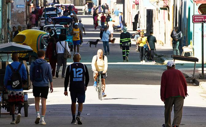 Куба, прощай? Санкции США добивают туризм на Острове Свободы