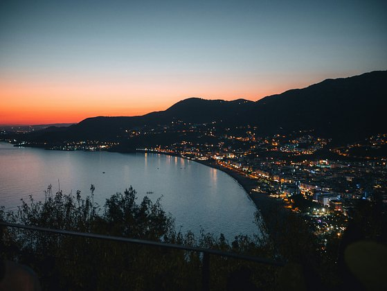 Где отдыхать в июле 2026 года? Лучшие направления в России и за границей