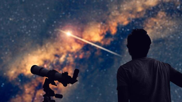 НЛО, космическая тюрьма или комета: Что такое 3I/ATLAS и когда его можно будет увидеть из Москвы