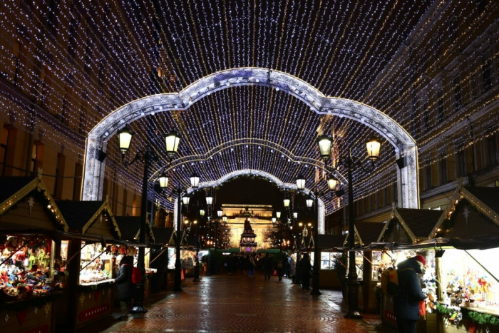 В Петербурге создали больше десятка мест для уникальных новогодних фото