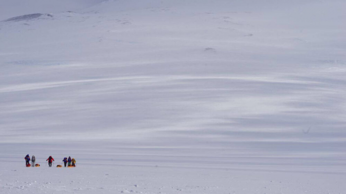 Российские альпинисты опровергли сообщения о задержке на вулкане в Антарктиде