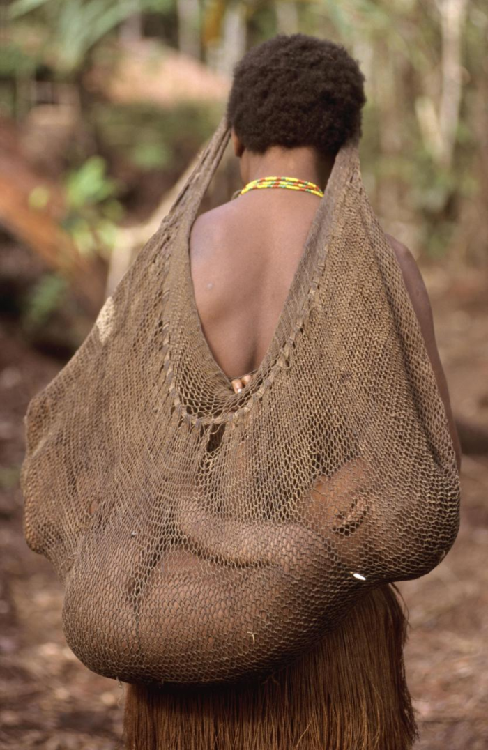 Древолазы-каннибалы: как живут последние первобытные люди на Земле