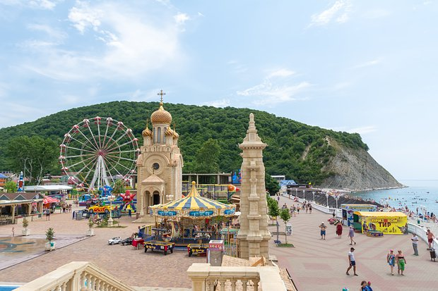 Отдых в Геленджике в 2026 году: как добраться, цены, куда сходить, чем заняться, где остановиться