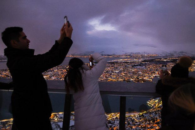 Отпуск в холодных странах стал новой роскошью. Почему пляжные курорты теряют популярность?