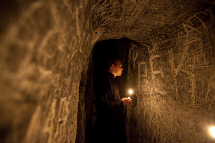 7 пещерных монастырей в России