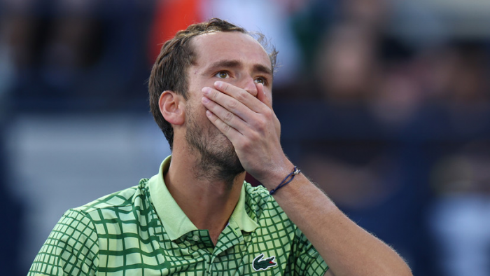 «Словно в голливудском фильме»: как Медведев, Рублёв и Хачанов выбирались из ОАЭ, чтобы успеть на «Мастерс» в США