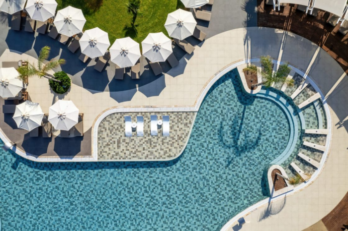 Бархатный сезон в отеле Parklane, a Luxury Collection Resort & Spa, Limassol