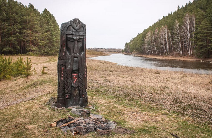 Идолы, колокол и бык: какие вещи в прошлом люди судили и наказывали