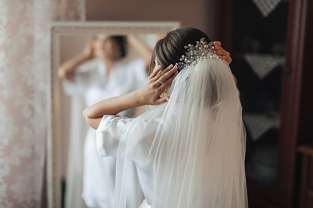 Как праздновать свадьбу в 2025-2026 годах? Современные традиции и актуальные старинные обычаи