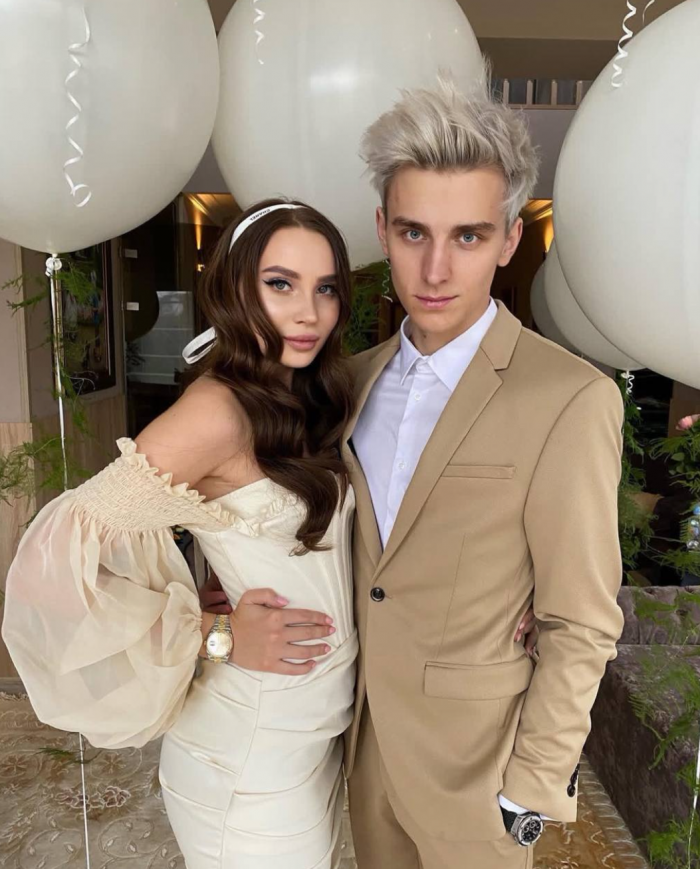 Девушка Влада А4 Юля Годунова впервые прокомментировала расставание с блогером