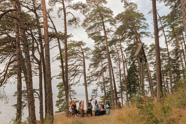 «Это место, где близок Бог и одновременно дьявол» Валаам меняет людей и ломает их волю. Почему россияне едут туда снова и снова?