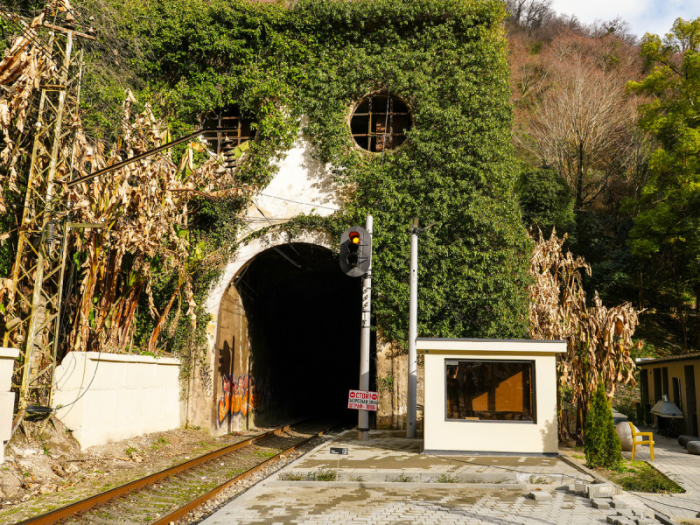 Заброшенная и ненужная Абхазия. Запущенное наследие СССР...