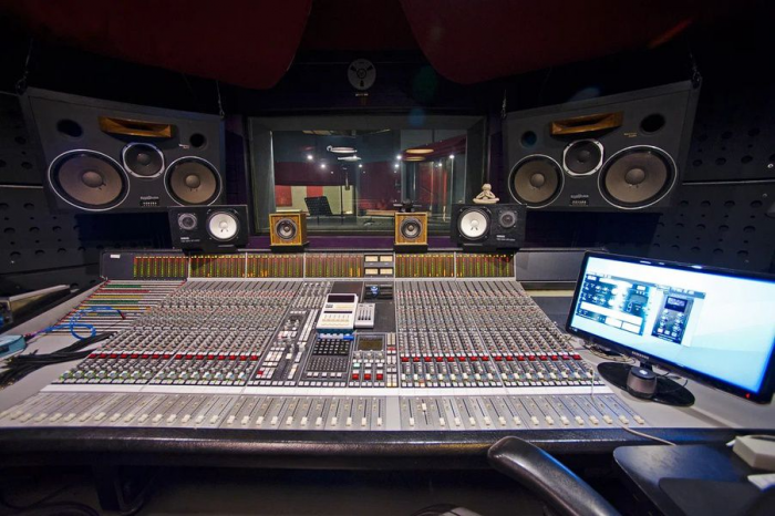 Экскурсия и открытый урок по звукорежиссуре на студии CineLab SoundMix