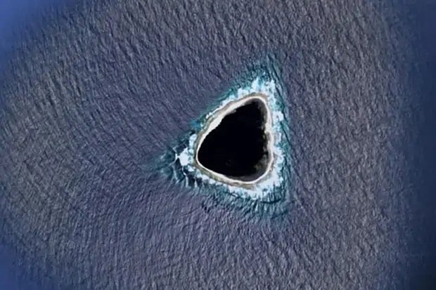 Загадочная русская дыра, монстр из джунглей и шифр ЦРУ. Эти тайны будоражили мир десятилетиями. Их смогли разгадать в 2025 году