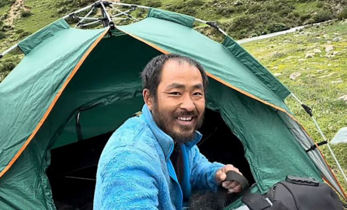 После ссоры с девушкой 24-летний парень стал резко стареть. Через 5 месяцев выглядел уже на 60 лет