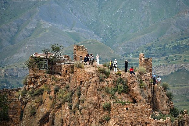 Куда поехать отдыхать летом 2026 года? Больше 20 направлений для отпуска в России и за границей