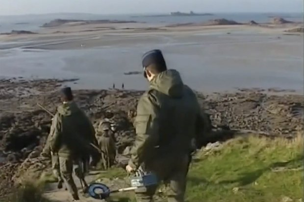 «Матрас под одеялом был залит кровью» Тихий врач и вся его семья загадочно исчезли. Их не могут найти уже почти 30 лет