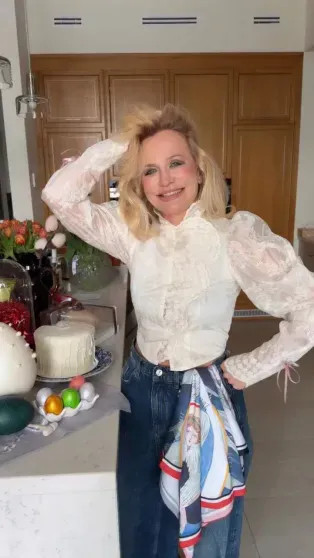 Корзины с цветами и фото из храма: как Виктория и Олег Шеляговы, Яна Рудковская, Татьяна Навка и другие звёзды отметили Пасху