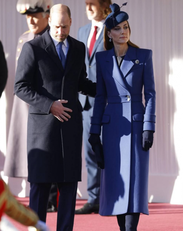 В сверкающем платье и тиаре с 2600 бриллиантов: Кейт Миддлтон и принц Уильям на банкете в Виндзоре