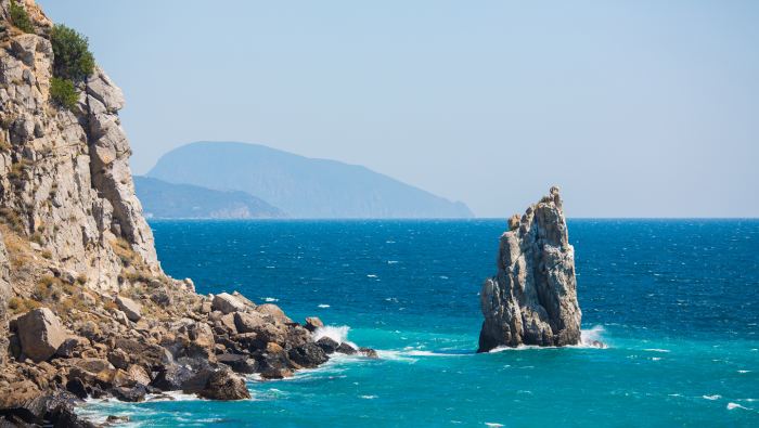 Черное море: 7 интересных фактов о самом загадочном водоеме России