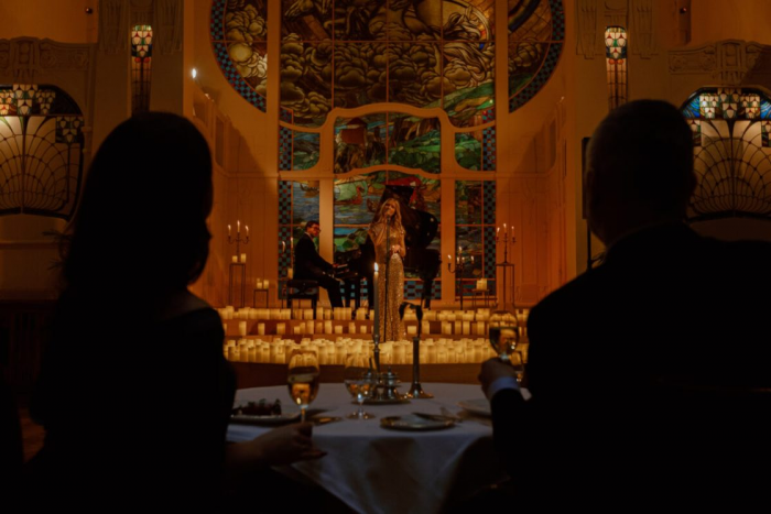 14 февраля в ресторанах Москвы и Петербурга