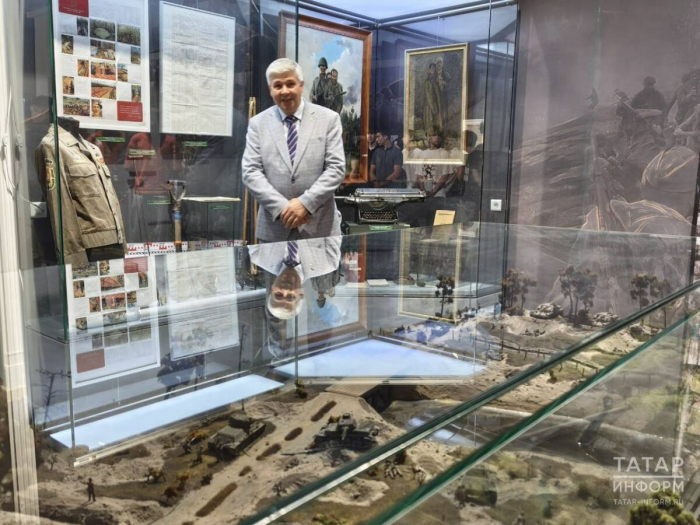 Медальоны, личные вещи и история подвига: в Казани открылась выставка о поисковом движении Татарстана