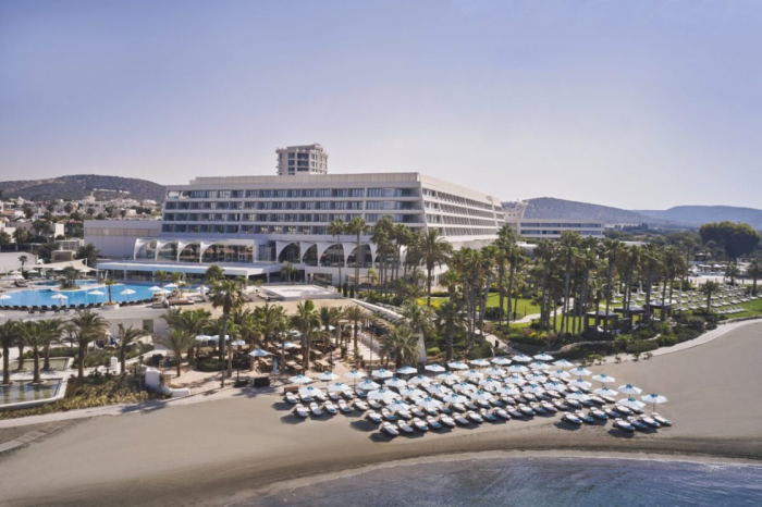 Бархатный сезон в отеле Parklane, a Luxury Collection Resort & Spa, Limassol