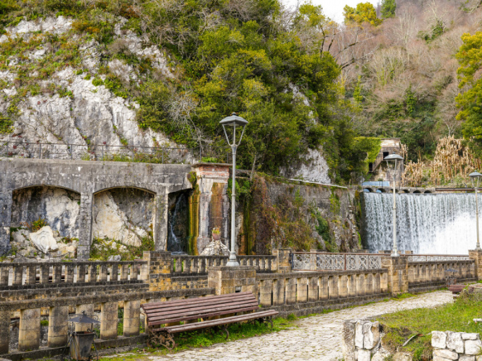 Заброшенная и ненужная Абхазия. Запущенное наследие СССР...