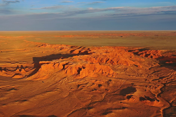 «Дает то, чего сейчас почти нигде не купишь» Почему Монголия внезапно начала набирать популярность у россиян?