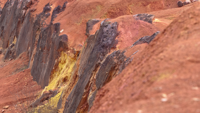 Галлий: металл, который тает в руках