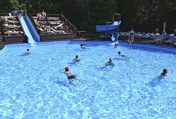 Отдых в Белокурихе зимой 2025-2026: санатории, горнолыжные склоны и другие причины посетить курорт на Алтае