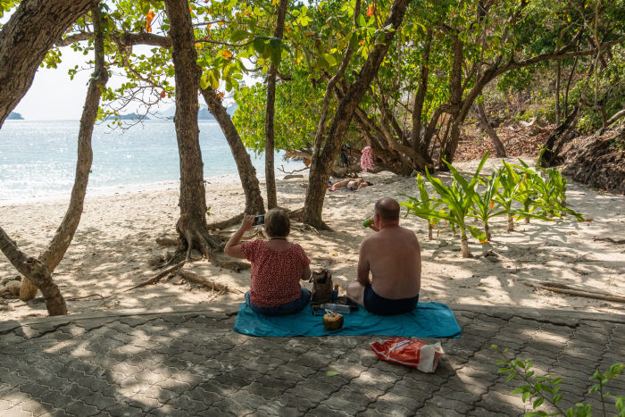 Путешественница описала российских пенсионеров в Таиланде фразой «восхитили меня»
