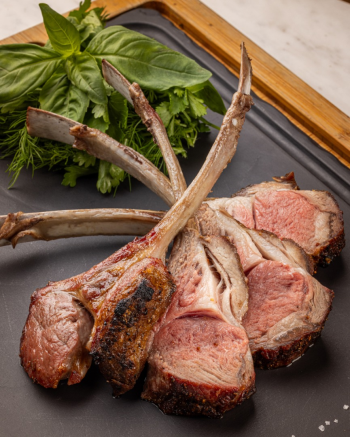 Ренессанс у моря: как знаковые рестораны Сочи переживают новую жизнь